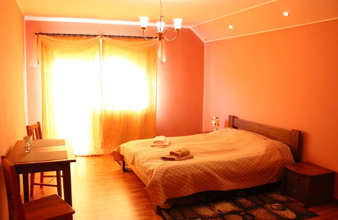 Cafe-Motel Goryanka Užhorod Exteriér fotografie