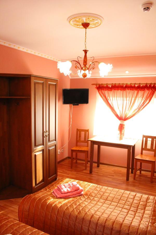 Cafe-Motel Goryanka Užhorod Exteriér fotografie